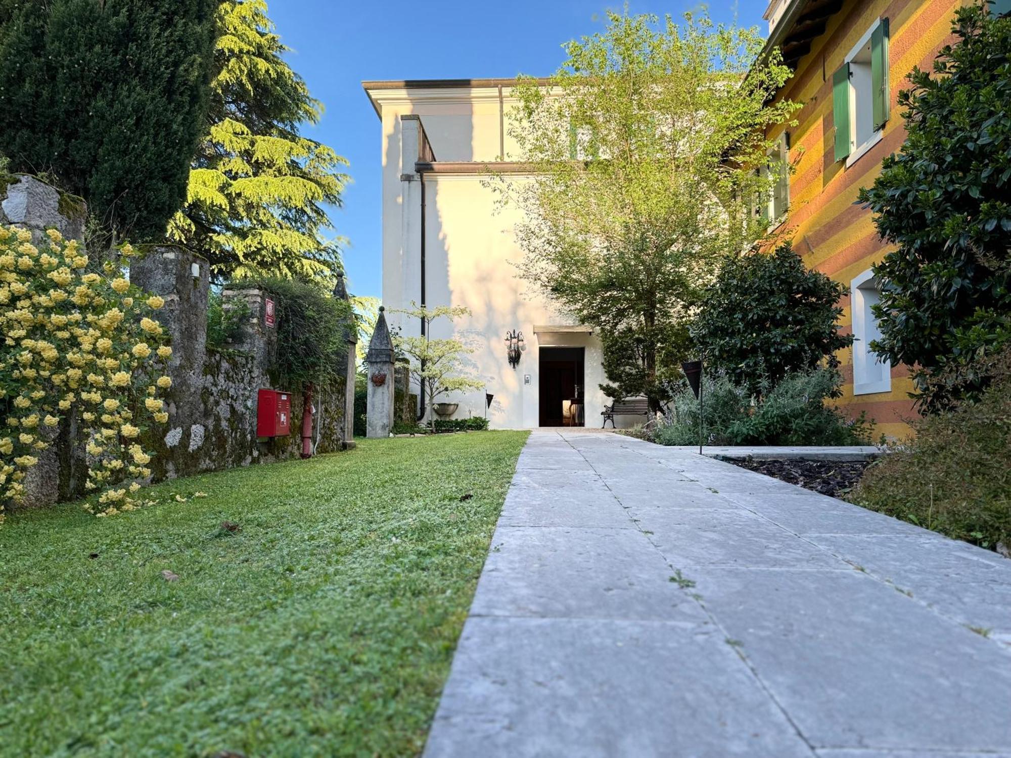 Hotel Villa Ca Damiani Caneva Exterior photo